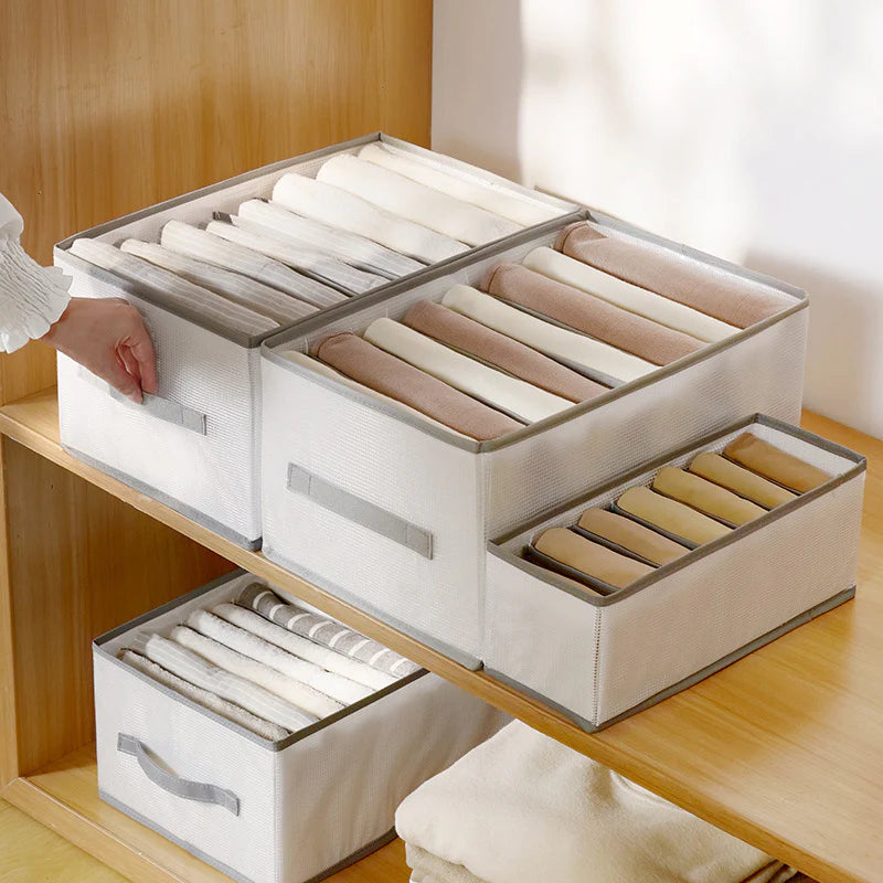 Faltbare Kleider-Organisationsbox mit Fächern
